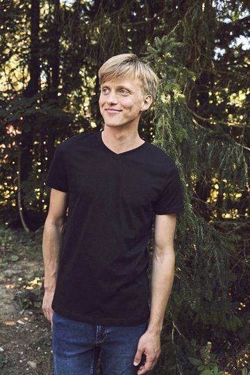 T-shirt à col en V pour homme