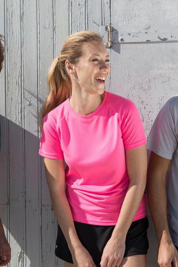 T-shirt de sport à manches courtes et col rond pour femme Fritte