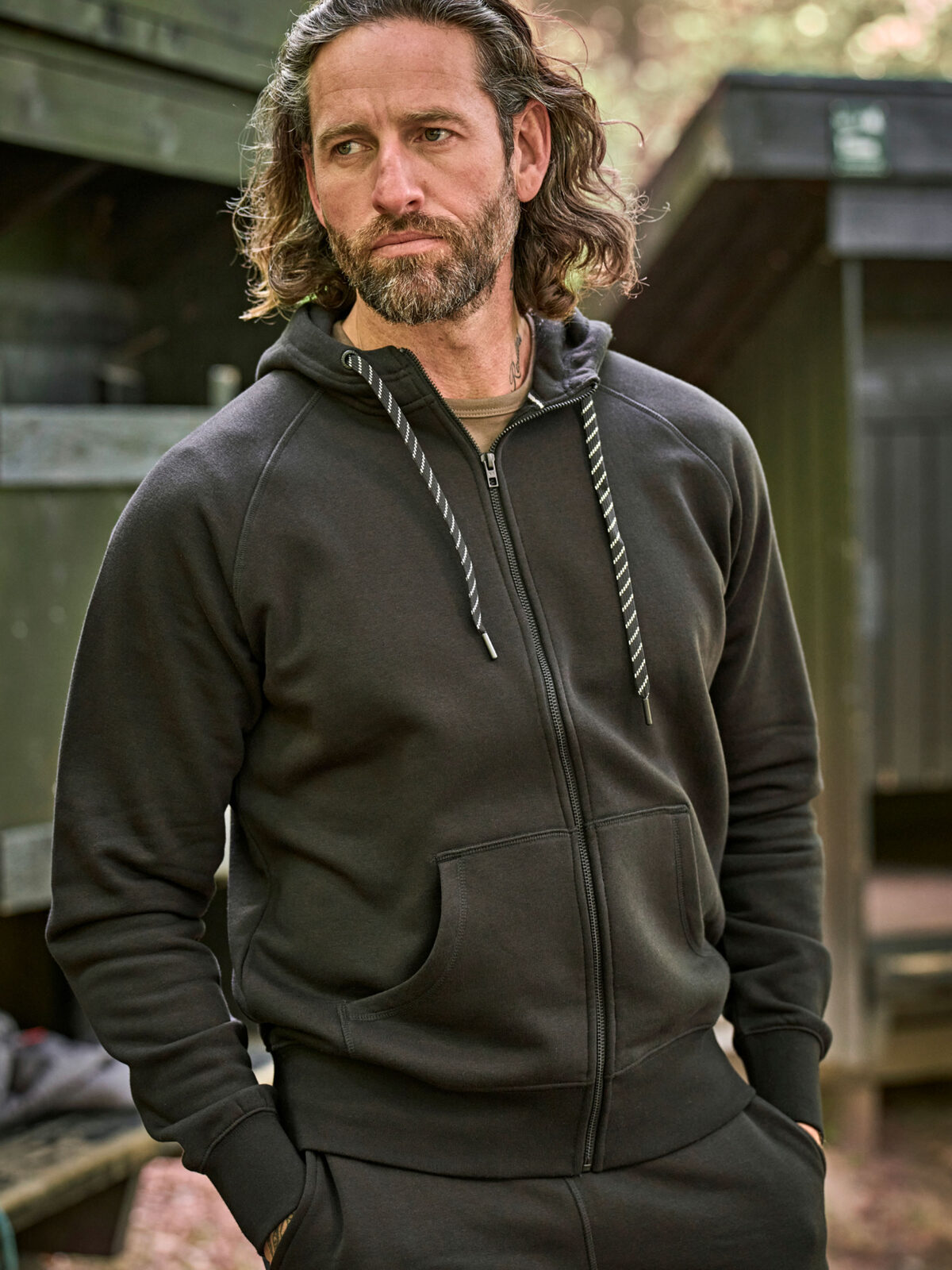 Capuche zippée intégrale tendance