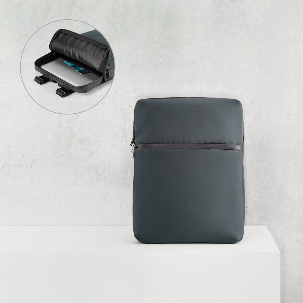 SAC À DOS URBAIN. Sac à dos pour ordinateur portable 14 pouces en toile souple et cirée.