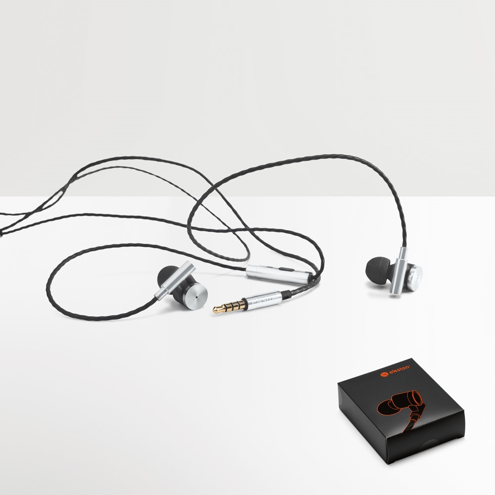 Vibration. Écouteurs en métal et ABS avec microphone.